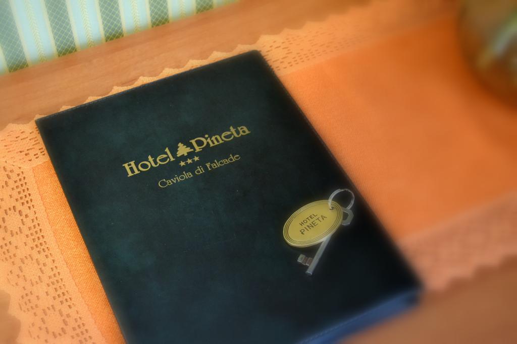 Hotel Pineta Falcade Zimmer foto