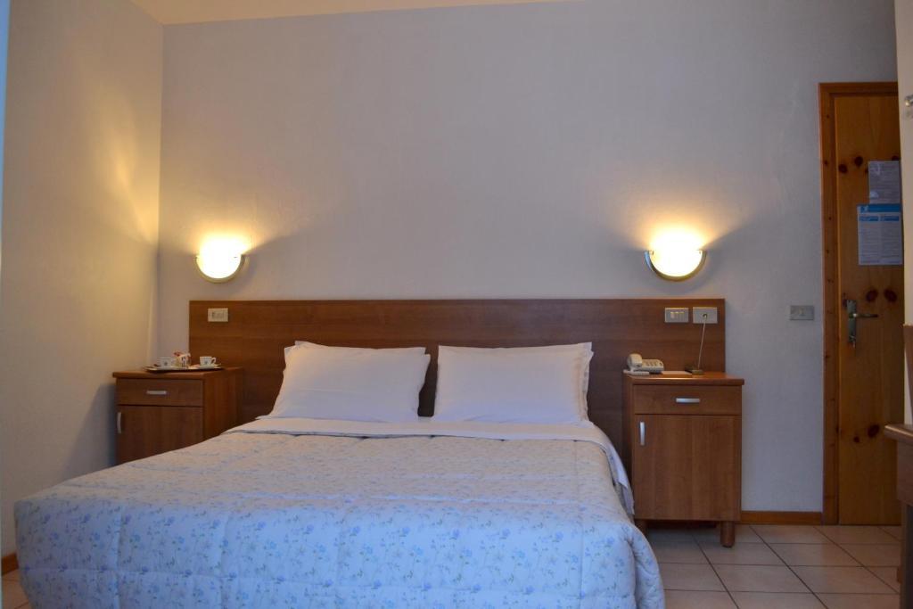 Hotel Pineta Falcade Zimmer foto